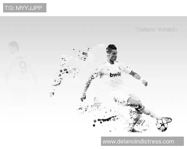 足球与娱乐明星的魅力碰撞壁纸分享让你尽享视觉盛宴